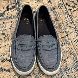 Cole Haan Women's Denim Blue Slip-On Loafers size 9 Nautical Comfort